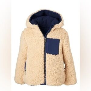 Faux Shearling Midweight Jacket
Perry Ellis